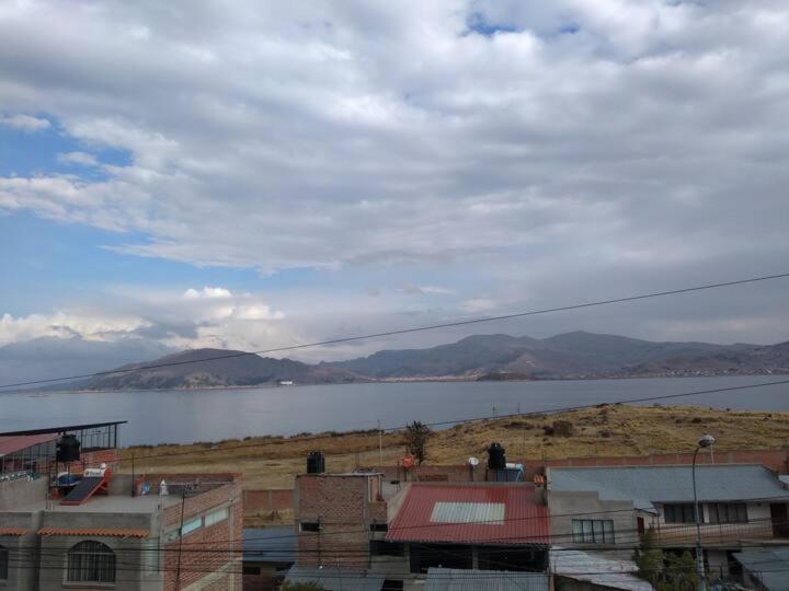 Hostal Vista Al Lago Titicaca Puno Exterior foto